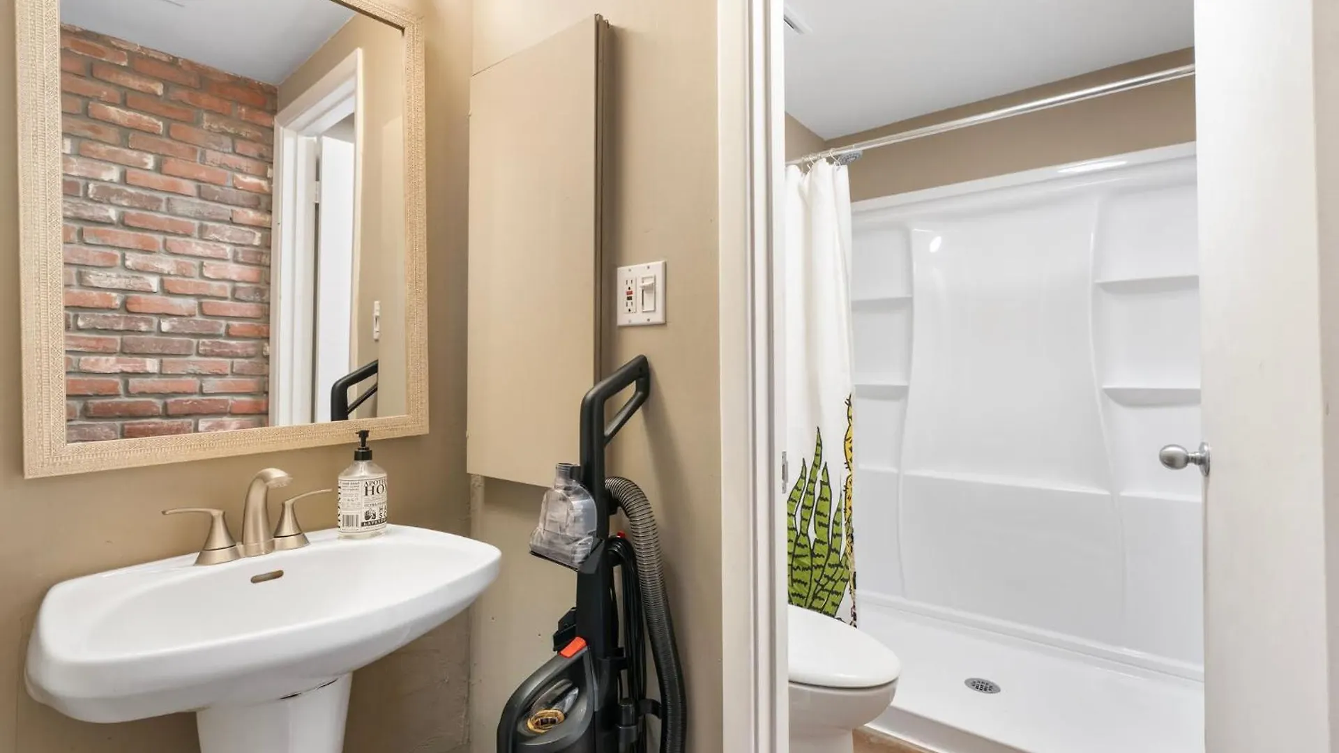Ferienhaus Villa Chic & Cozy Midtown 1Br Pool Prime Location Phoenix